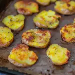 Smashed Potatoes - knusprige Quetschkartoffeln im Ofen